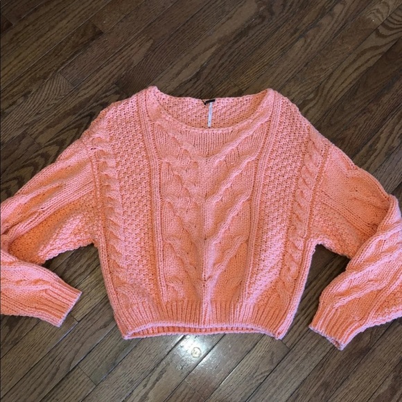 Free People Tops - Chunky cable knit sweater